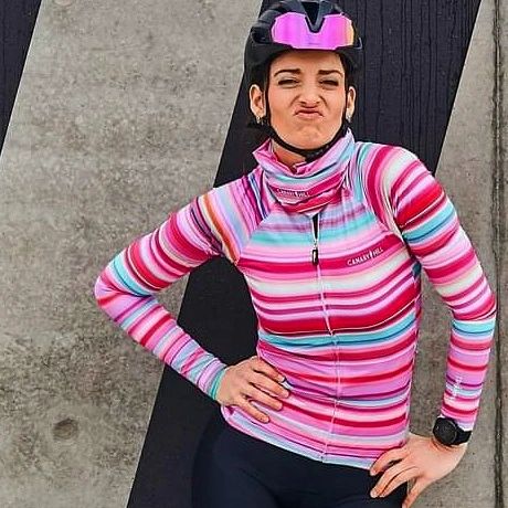 Happy World Bicycle Day 🤟!
Wherever your bike takes you today, enjoy the ride!
And all other days of the year too, off course.
.
#worldbicycleday #cycling #cyclingfashion #cyclinglife #bikelife #bikelove #womencycling #ridelikeagirl #cyclelikeagirl #womenonwheels #instacycling #outsideisfree #lifebehindbars #newkitday #kitspiration #womenskit #ikkoopbelgisch #addsomeglamour #canaryhill